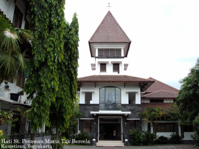 Paroki Hati Hati Santa Perawan Maria Tak Bercela Kumetiran