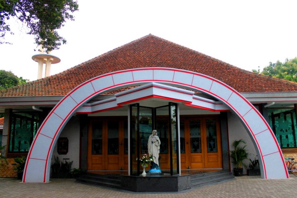 Paroki Santa Perawan Maria Regina Purbowardayan