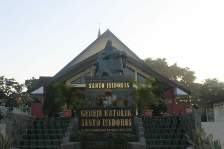 Paroki Santo Isidorus Sukorejo Weleri