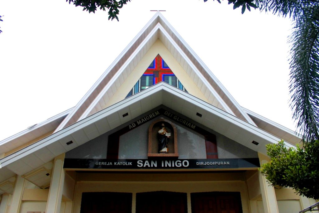 Paroki St. Ignatius Loyola Dirjodipuran