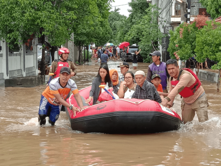 Hikmah di Balik Banjir Bandang Jakarta
