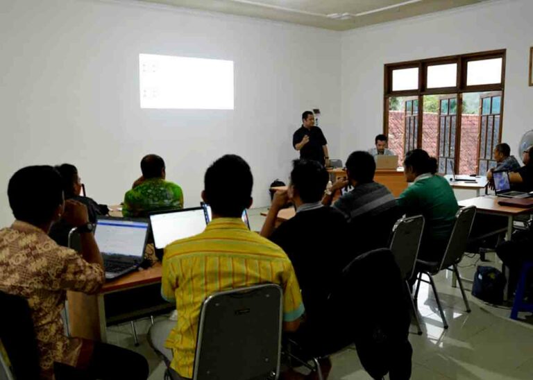 Pelatihan Sistem Pendataan Umat Terintegrasi