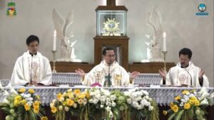 PANDUAN PERSIAPAN DAN PELAKSANAAN PERAYAAN NATAL 2020 DAN TAHUN BARU 2021 DI WILAYAH KEUSKUPAN AGUNG SEMARANG