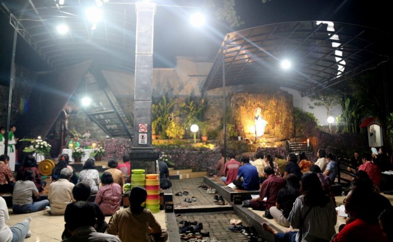 Misa Malam Jumat Kliwon Tresna Dateng Sesami Lan Gusti