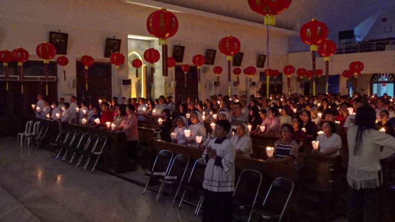 Misa Lilin dan Hari Hidup Bakti Sedunia Ke-29