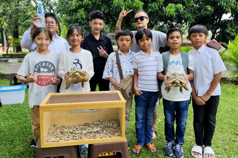Cakom Paroki Nandan Galang Dana untuk Panti Asuhan Cacat Ganda Bakti Luhur