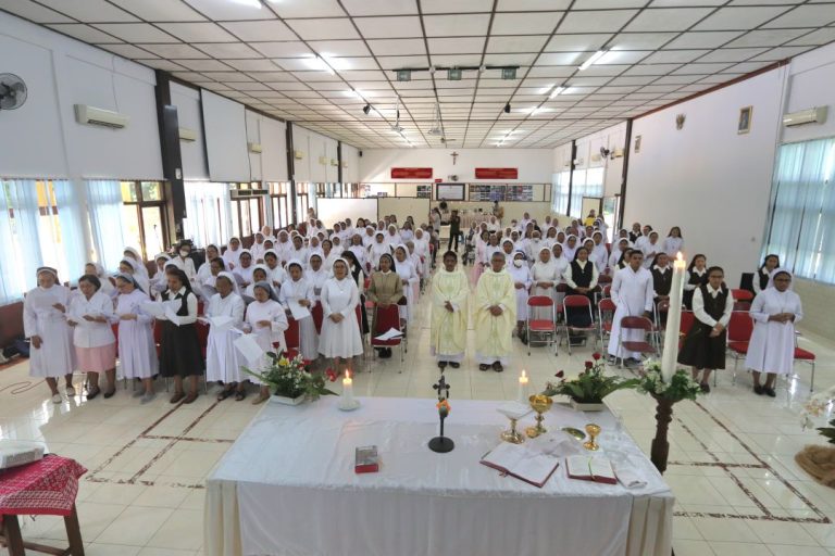 Paskahan dan Wawanhati IKHRAR Kevikepan Semarang Bersama Romo Vikep Semarang