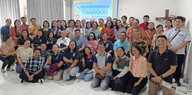 Hari Guru Nasional TPP Gelar Seminar Sapaan Kasih untuk Guru