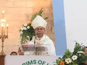 - Uskup Keuskupan Agung Semarang Monsinyur Robertus Rubiyatmoko memimpin Misa Indulgensi Yubileum 2025, di Gereja Santo Ignatius, Magelang, Jawa Tengah, Jumat, 28 November 2025 sore/Komsos Kedu/Harry Nug.