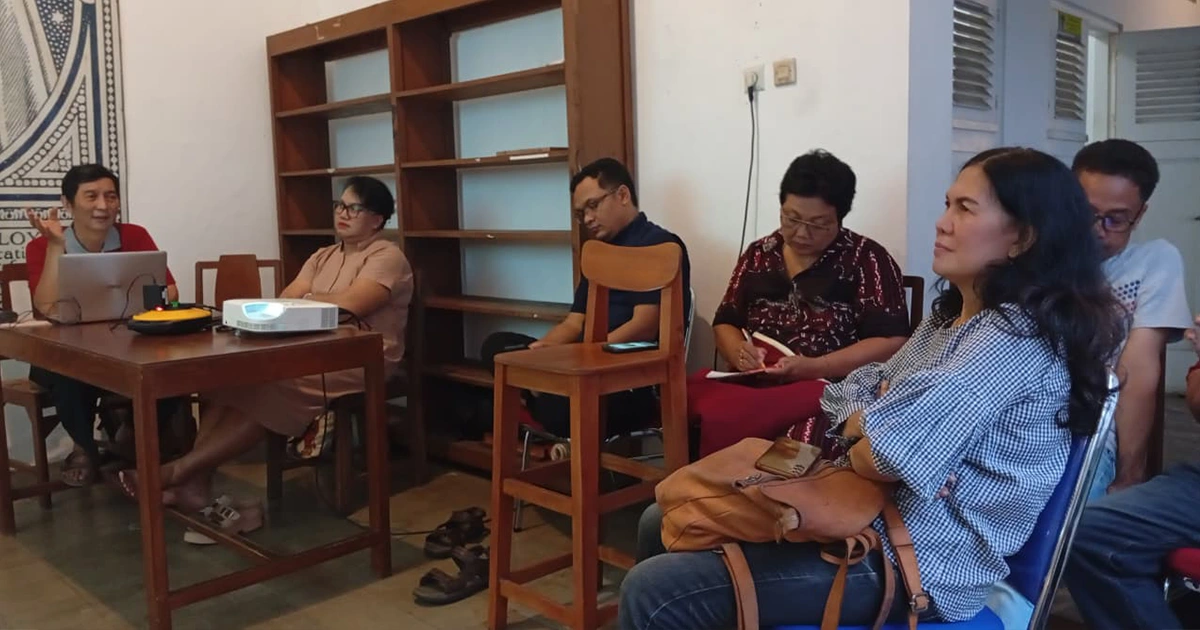 narasumber Kianto Atmodjo menjelaskan konsep Paroki Hijau