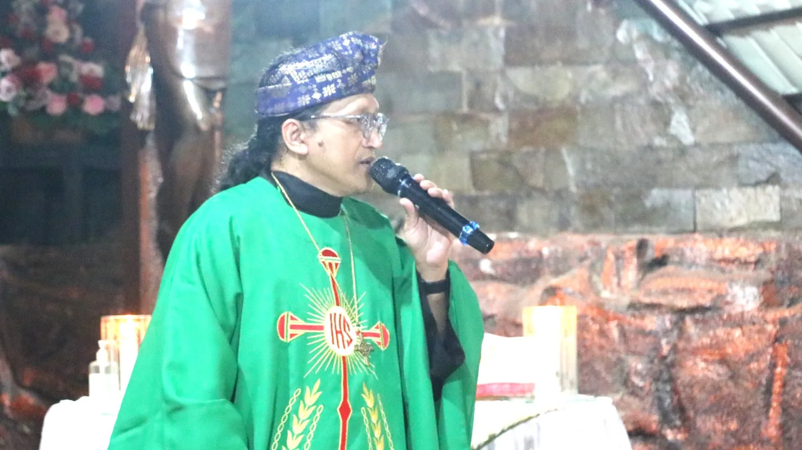 Malam 1 Sura, Romo Fadjar Muchammad Lempar Pertanyaan Menohok yang Tak Bisa Dijawab 350 Umat